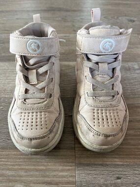 And1 Kids Light Pink High-Top Sneakers with Strap